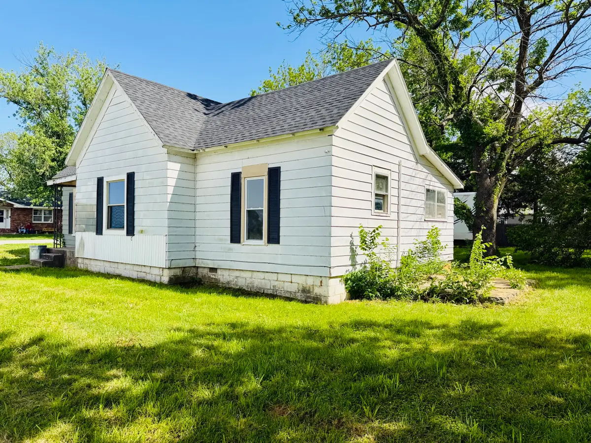 311 E 7th Street, Lockwood, MO 65682 - #1