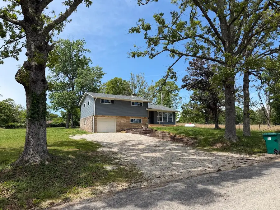 1113 N Walnut Street, Willow Springs, MO 65793 - #2