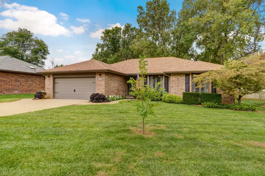 1320 E Lafayette Street, Springfield, MO 65804 - #3