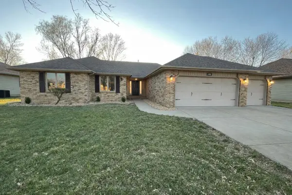 301 N Meadow Street, Nixa, MO 65714
