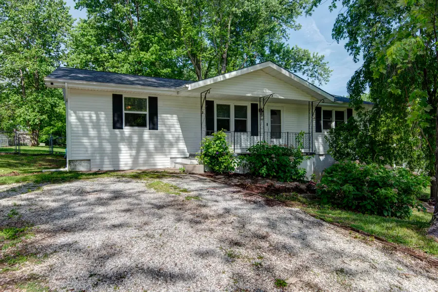 707 S 7th Avenue, Ozark, MO 65721 - #3