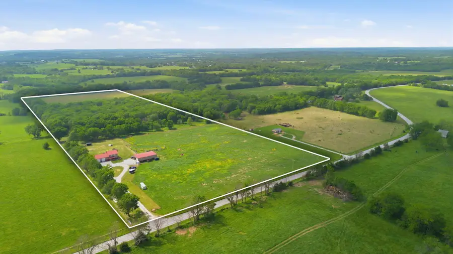8903 N State Highway Z, Willard, MO 65781 - #2