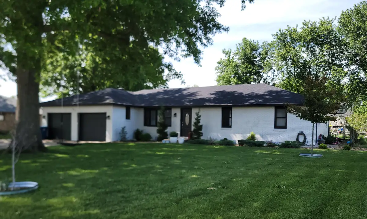 6819 W Dogwood Street, Springfield, MO 65802 - #1