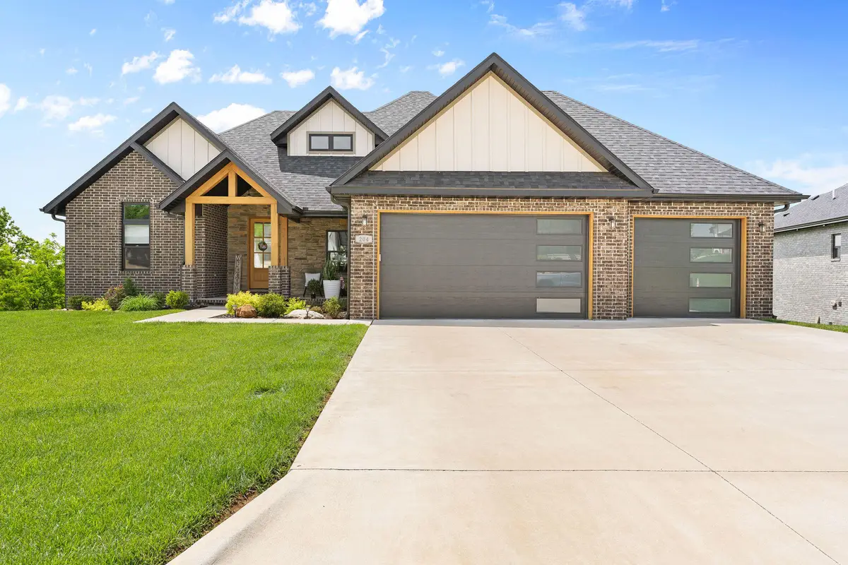 204 N Blarney Court, Nixa, MO 65714 - #1
