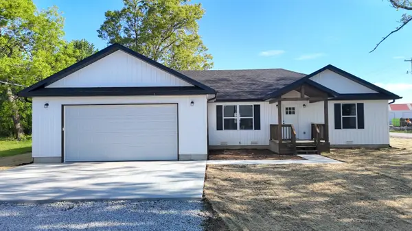 0000 W Thoroughfare Street, Seymour, MO 65746