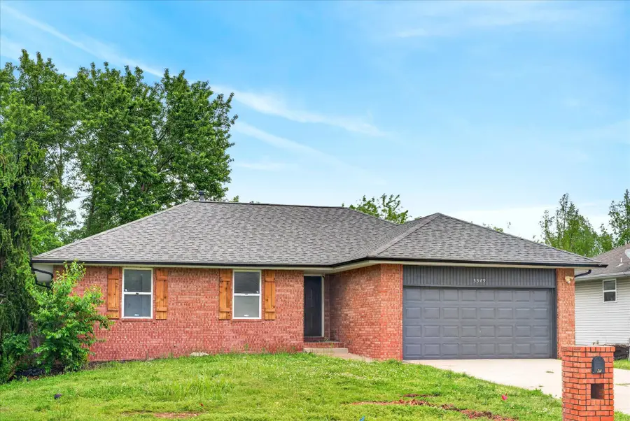 3349 W Deerfield Street, Springfield, MO 65807 - #3