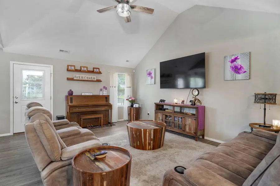 525 W Melody Lane, Republic, MO 65738 - #3
