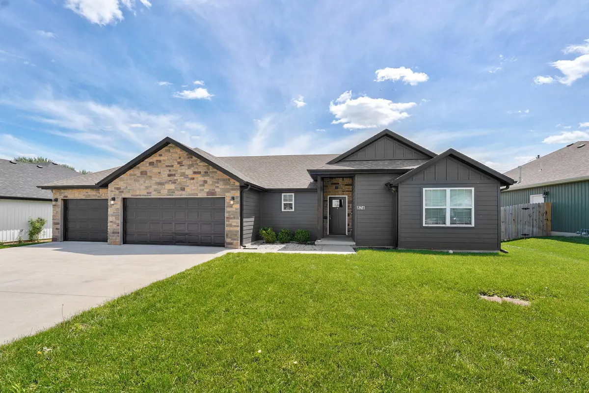 874 W Charlotte Court, Republic, MO 65738 - #1