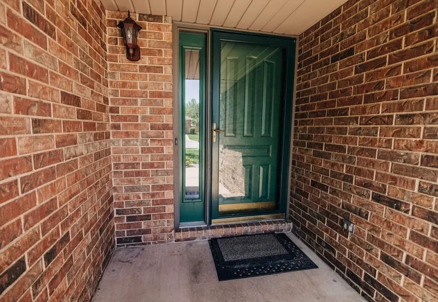 3675 S Lexus Avenue, Springfield, MO 65807 - #2