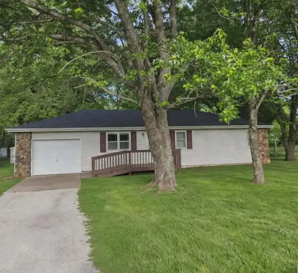 218 Schultz Street, Fordland, MO 65652