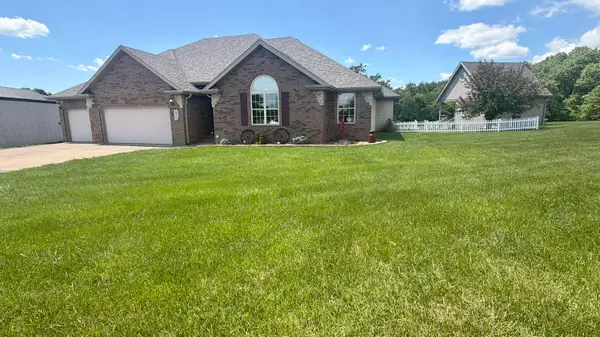 250 Tallgrass Road, Ozark, MO 65721