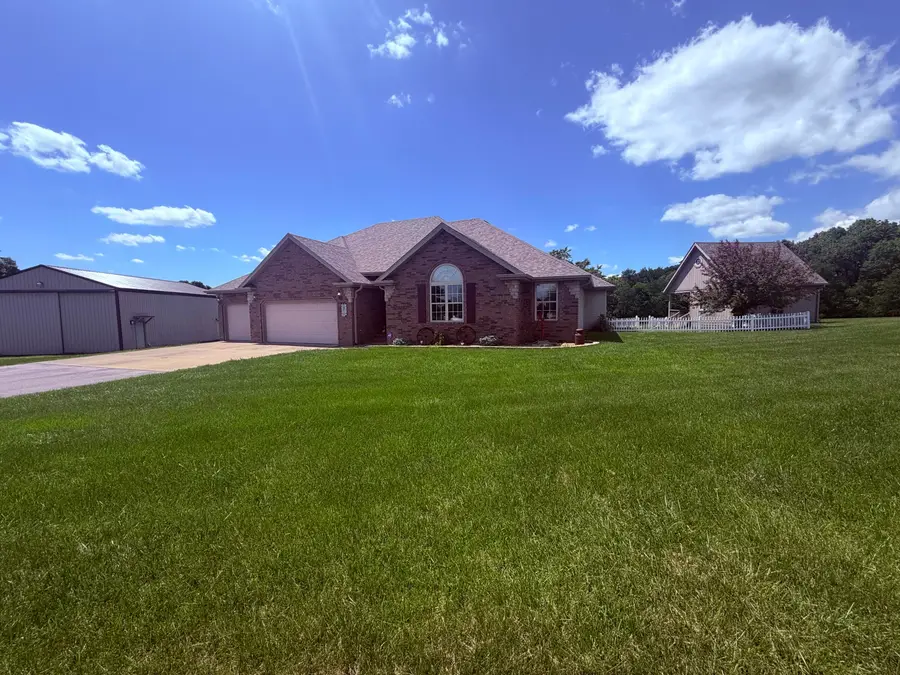 250 Tallgrass Road, Ozark, MO 65721 - #2