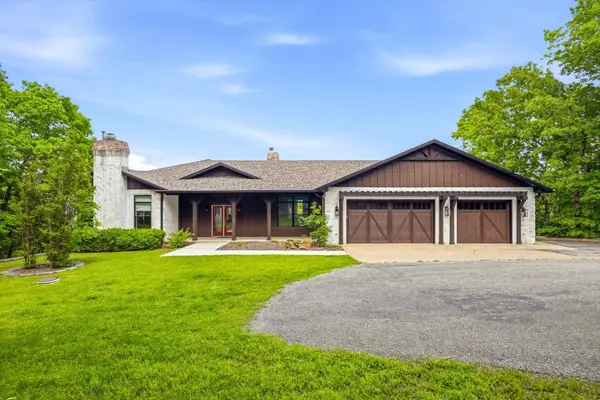 124 Sunrise Cove Lane, Lampe, MO 65681