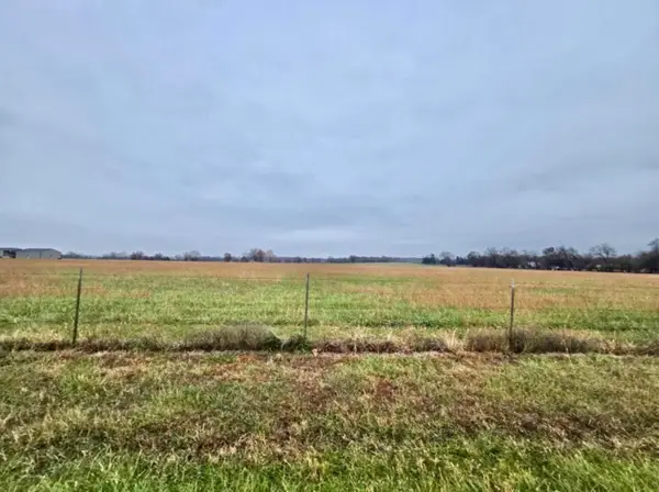 0001 County Road 220, Preston, MO 65732