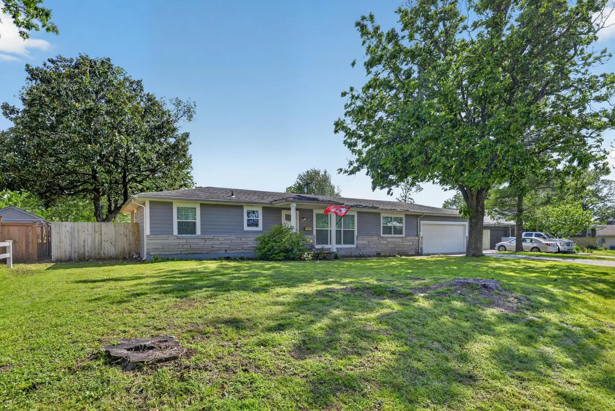 320 E Plaza Drive, Joplin, MO 64804 - #1