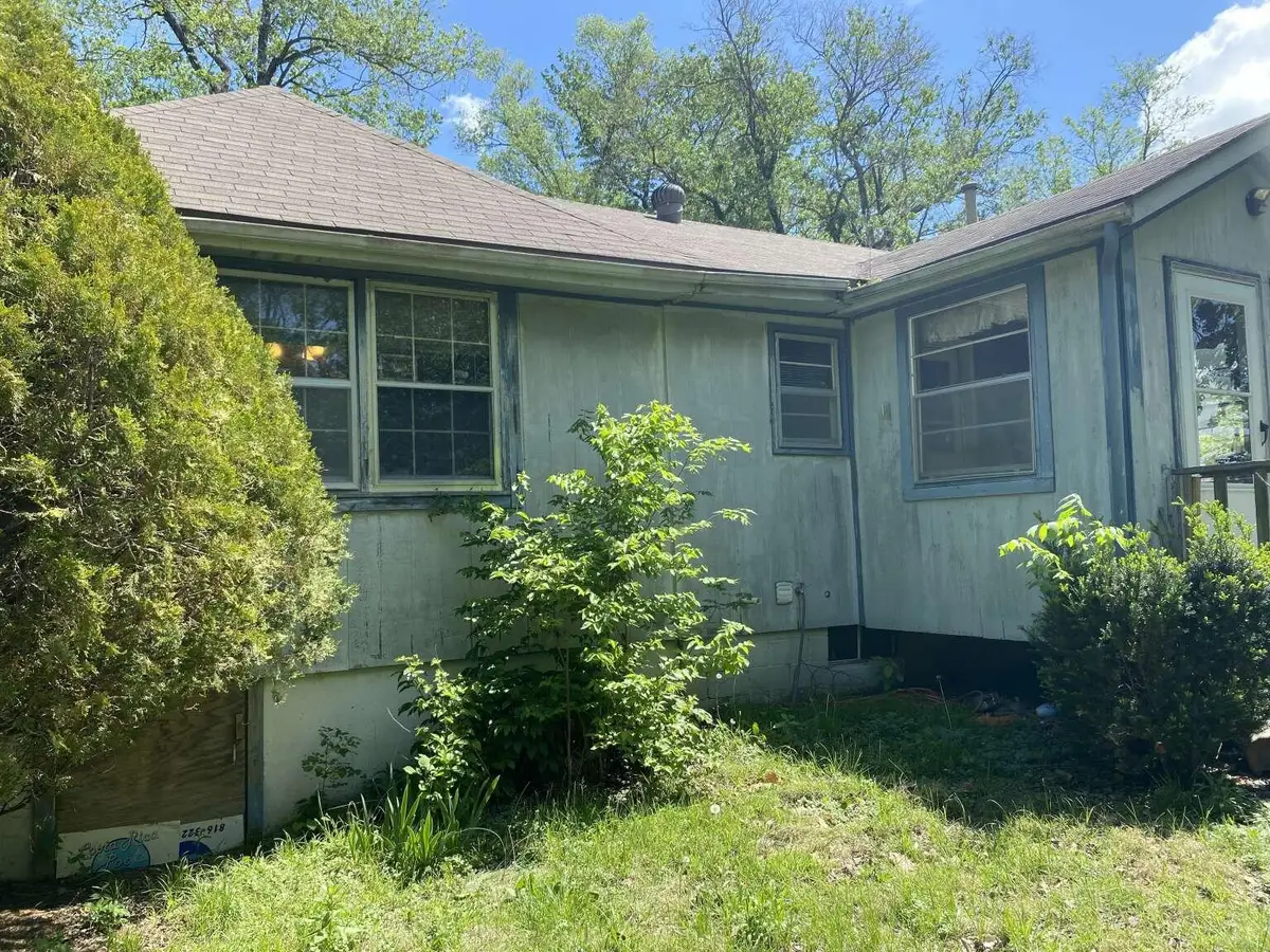 1002 N Madison Street, Raymore, MO 64083 - #1