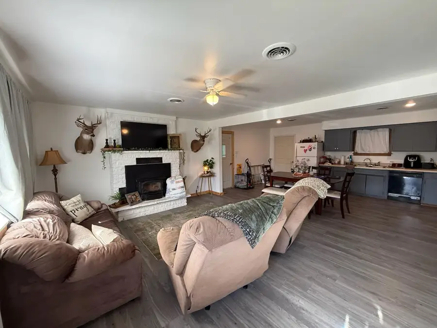 3636 U.s. 62, Salem, AR 72576 - #3