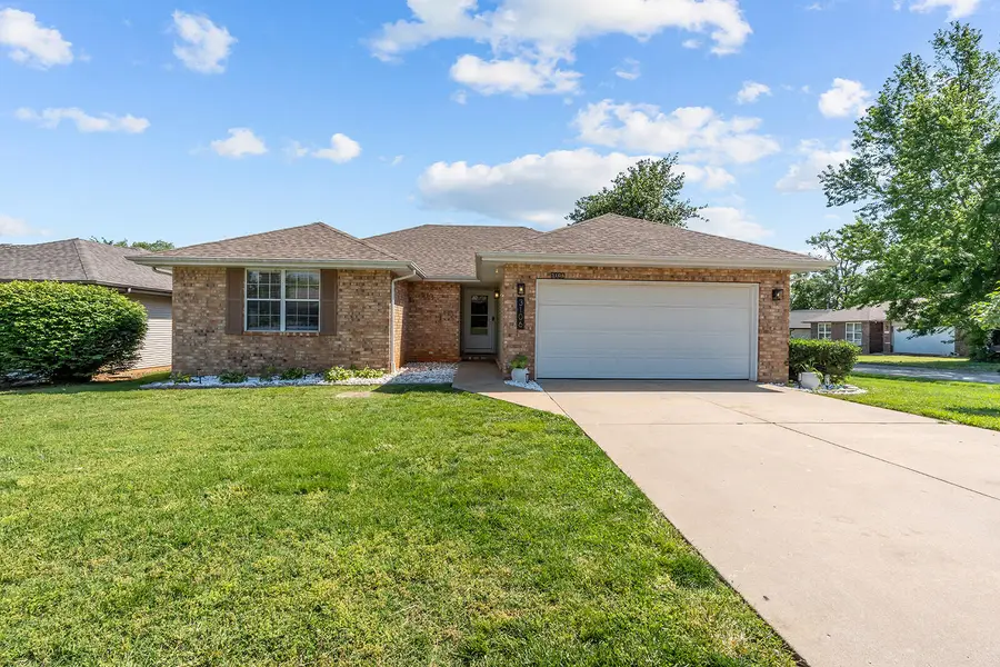 3106 E Huron Street, Springfield, MO 65804 - #2