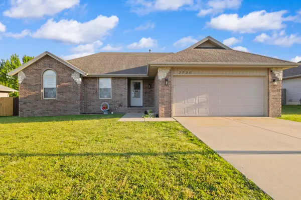 2720 W Cover Drive, Ozark, MO 65721