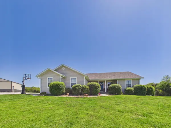 26 Terrace Lane, Buffalo, MO 65622