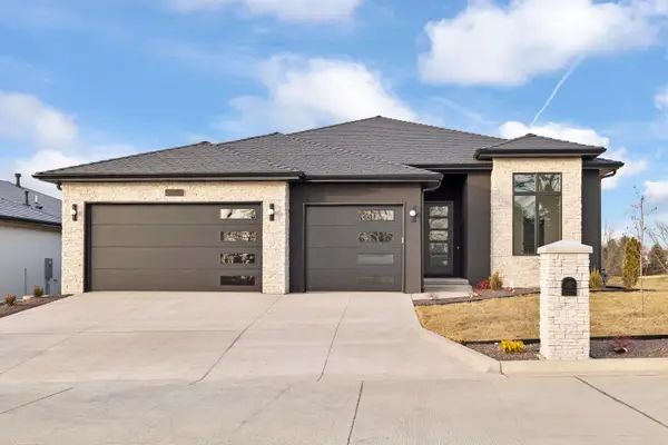 4141 E Vintage Point Drive, Rogersville, MO 65742