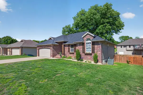 2309 S 12th Street, Ozark, MO 65721