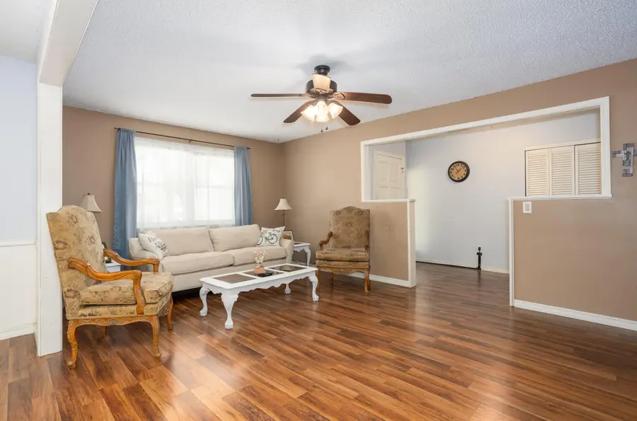 708 S Pine Avenue, Republic, MO 65738 - #3