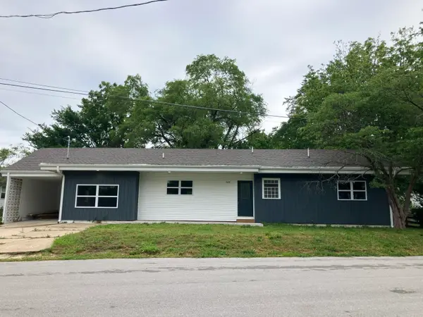 509 E Freeman Street, Bolivar, MO 65613