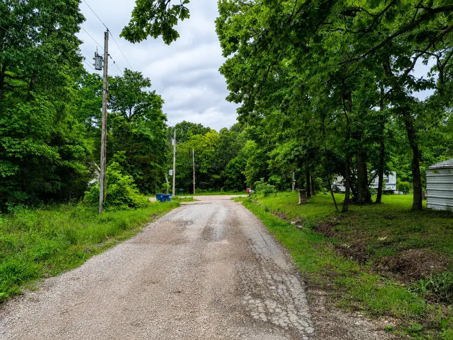 4014 Red Oak Road, Merriam Woods, MO 65740 - #2