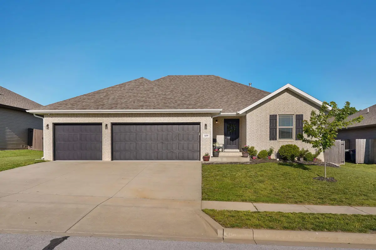 1659 N Kingfisher Drive, Nixa, MO 65714 - #1