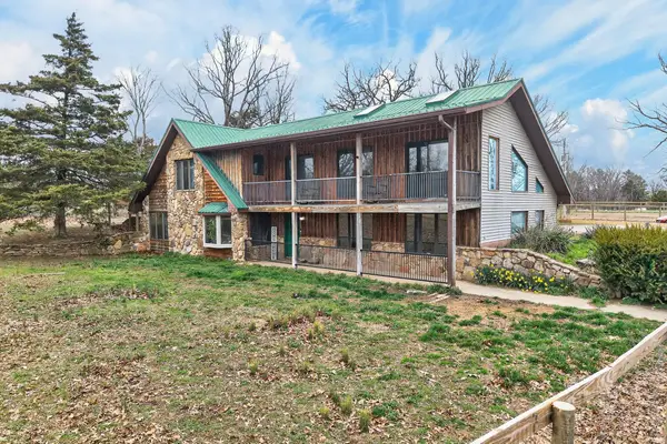 27960 State Highway Nn, Laquey, MO 65534