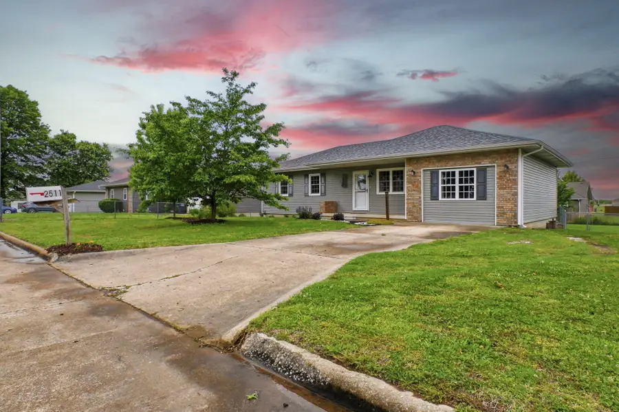 2511 S Orchard Avenue, Bolivar, MO 65613 - #3