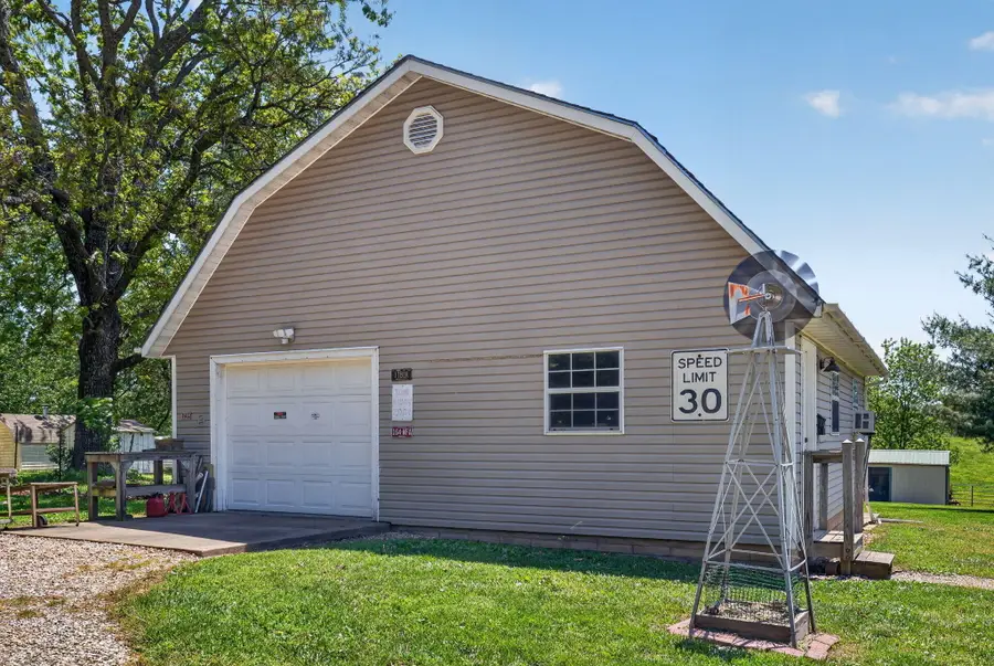 1571 Santa Fe Road, Rogersville, MO 65742 - #3