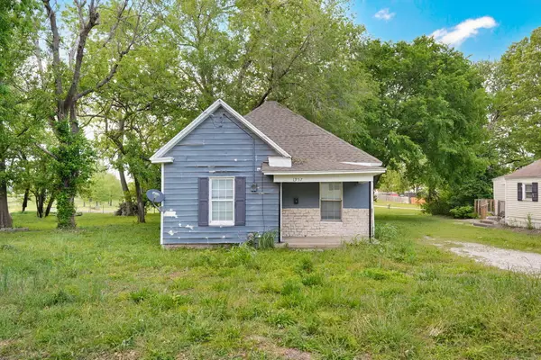 1957 W High Street, Springfield, MO 65803