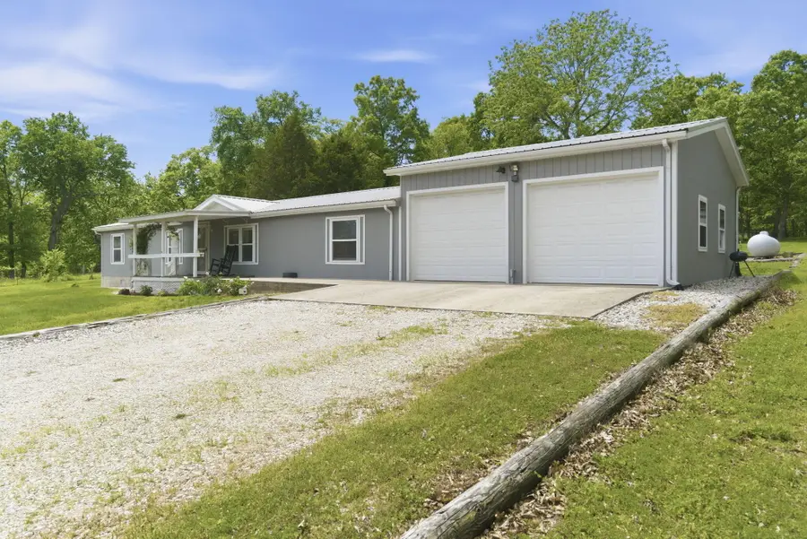 3193 S 7th Road, Humansville, MO 65674 - #2