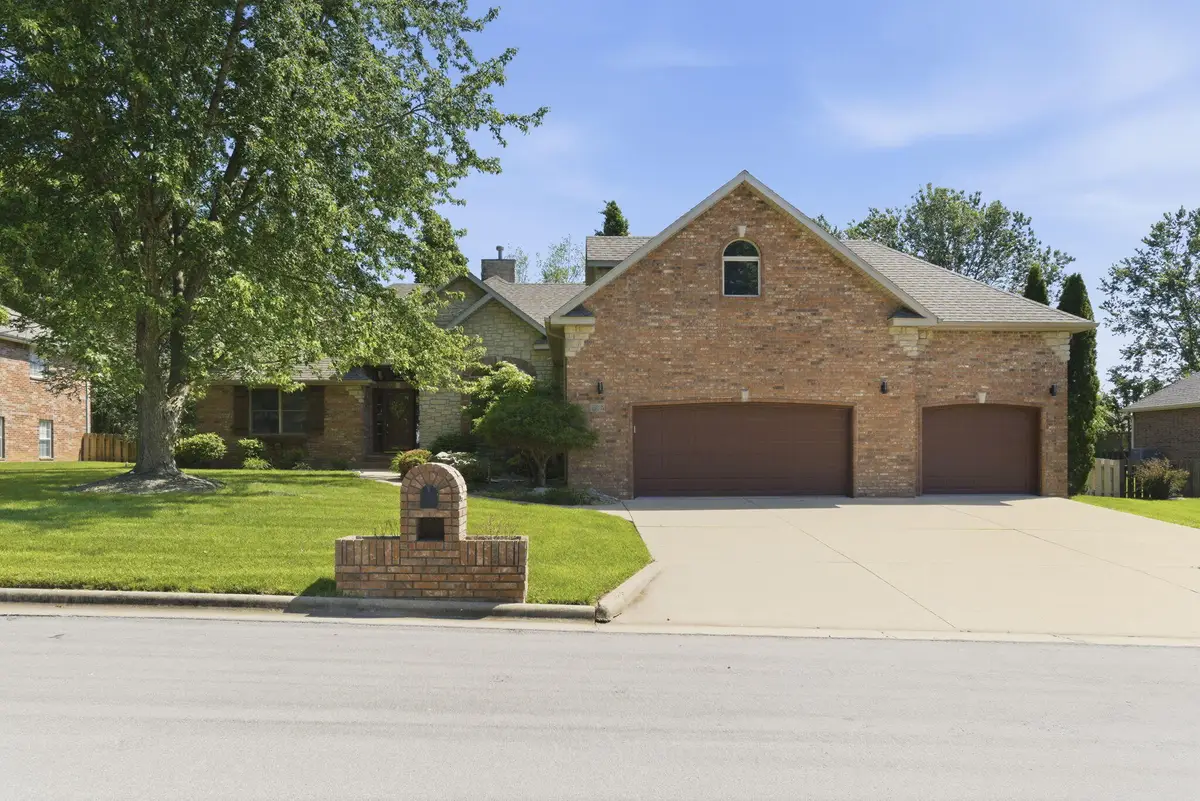 4212 Green Haven Drive, Nixa, MO 65714 - #1
