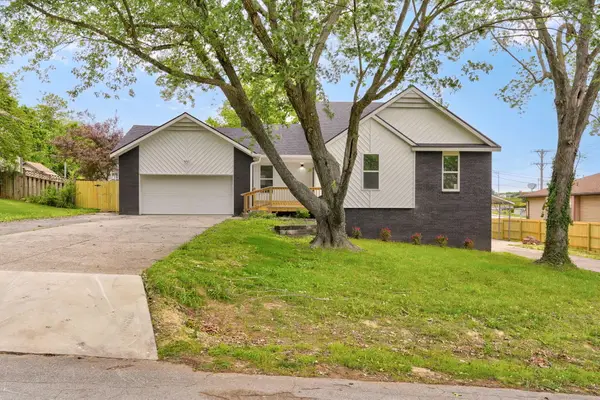 2021 E Lark Street, Springfield, MO 65804