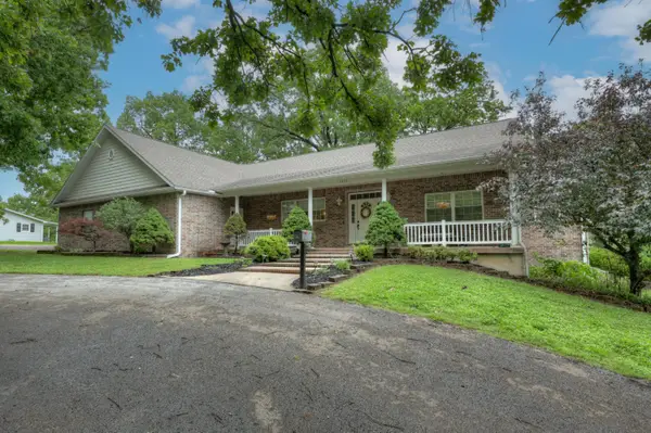 1111 Peterson Road, Neosho, MO 64850