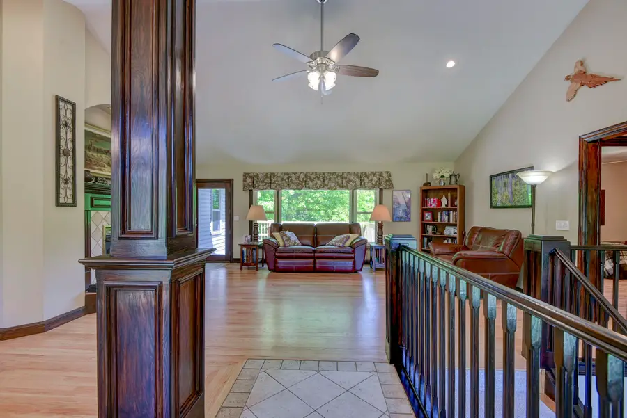 7637 W Carl Avenue, Springfield, MO 65802 - #2
