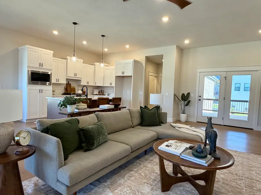 702 S Thornridge Drive, Springfield, MO 65809 - #3