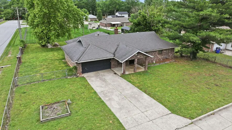 4257 W La Casa Street, Springfield, MO 65802 - #3