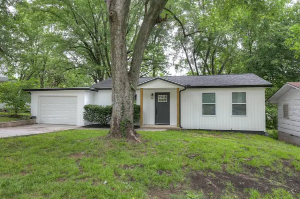 712 Pearl Street, Neosho, MO 64850