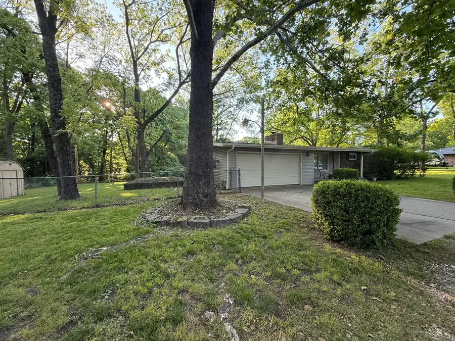2006 N Lake Lane, Nixa, MO 65714 - #2