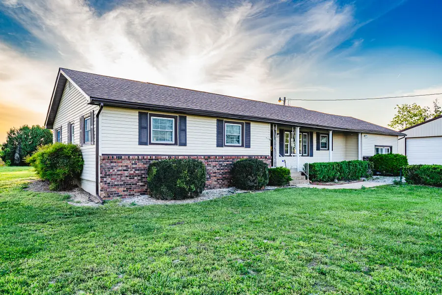 11305 State Route Jj, West Plains, MO 65775 - #2