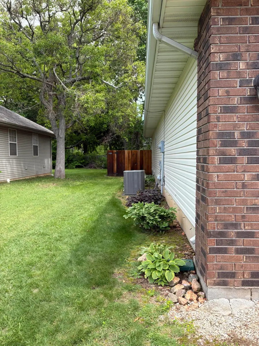 3704 N 10th Street, Ozark, MO 65721 - #2