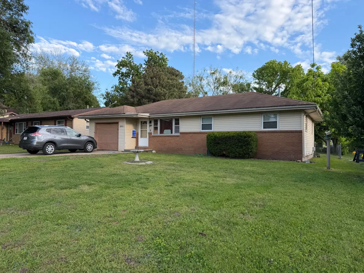2614 E Locust Street, Springfield, MO 65803 - #1