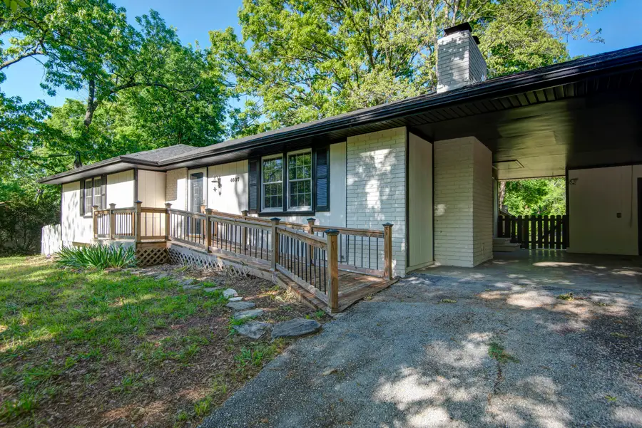 4607 S Chrisman Avenue, Springfield, MO 65804 - #2