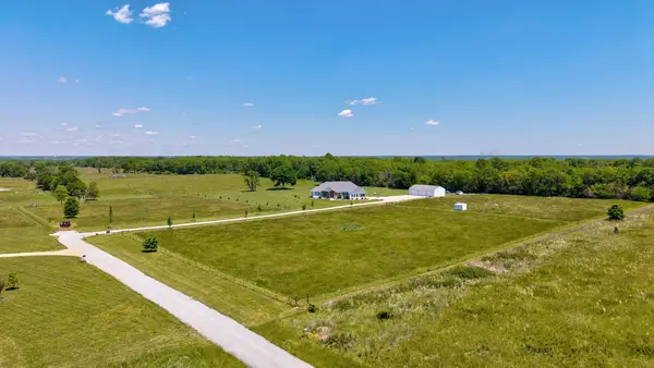 1262 S Yellowstone Lane, Bois D Arc, MO 65612