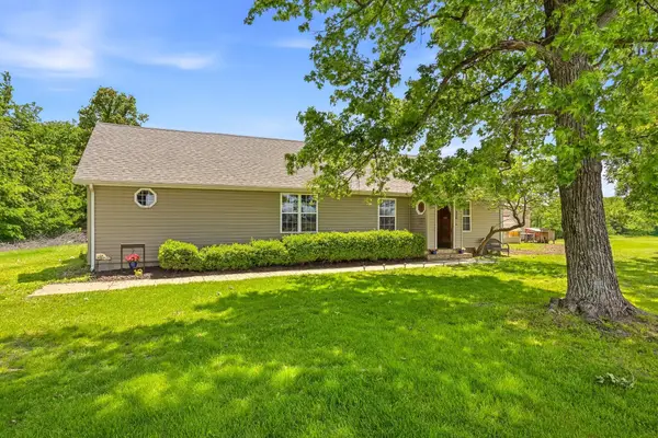 376 N Farm Road 35, Bois D Arc, MO 65612