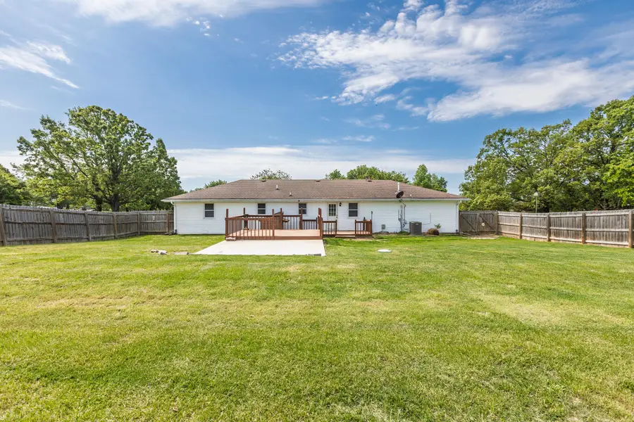 961 Brentwood Drive, Marshfield, MO 65706 - #2